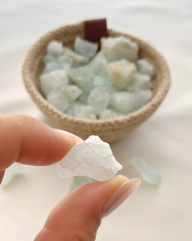 راف طبیعی سنگ آکوامارین
